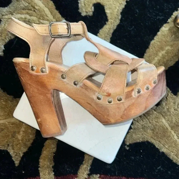 Bed Stu Women’s Melissa Distressed Tan Leather Rustic White 7.5 Platform Sandals - Picture 2 of 14